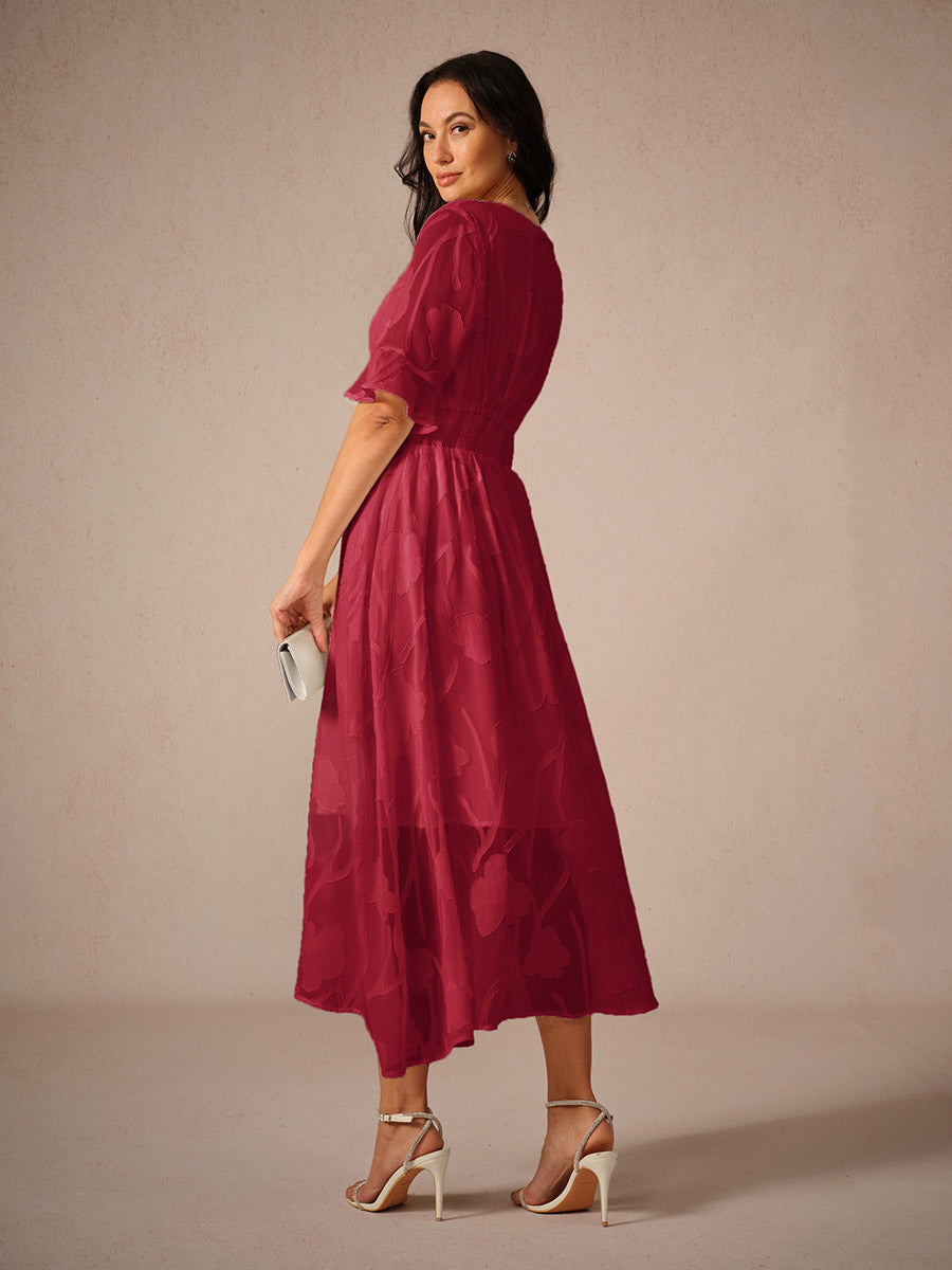 Kyla | Chic Midi Dress with Lace Accents