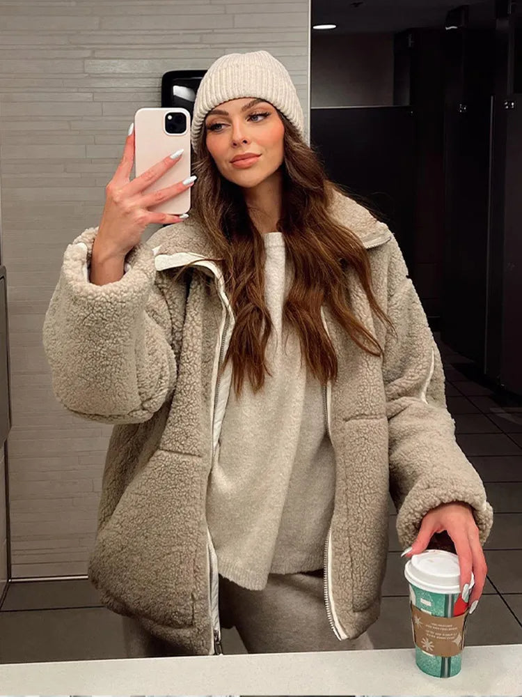 Tess | Cozy Women's Teddy Jacket with Zipper