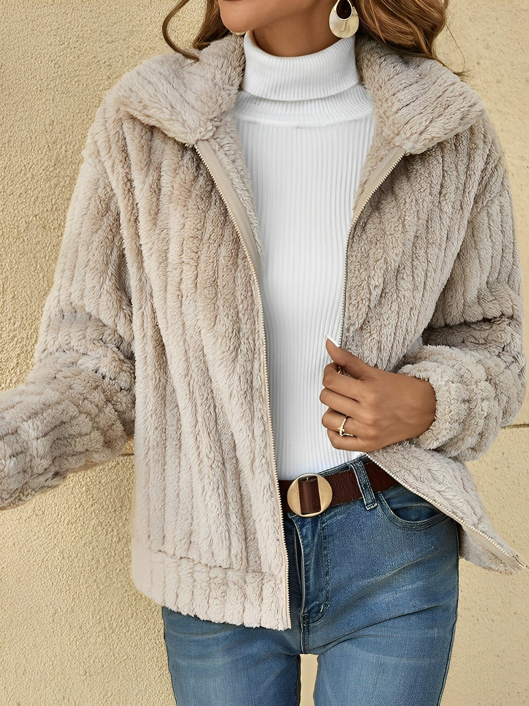 Sophie | Elegant Teddy Jacket for Warm Days