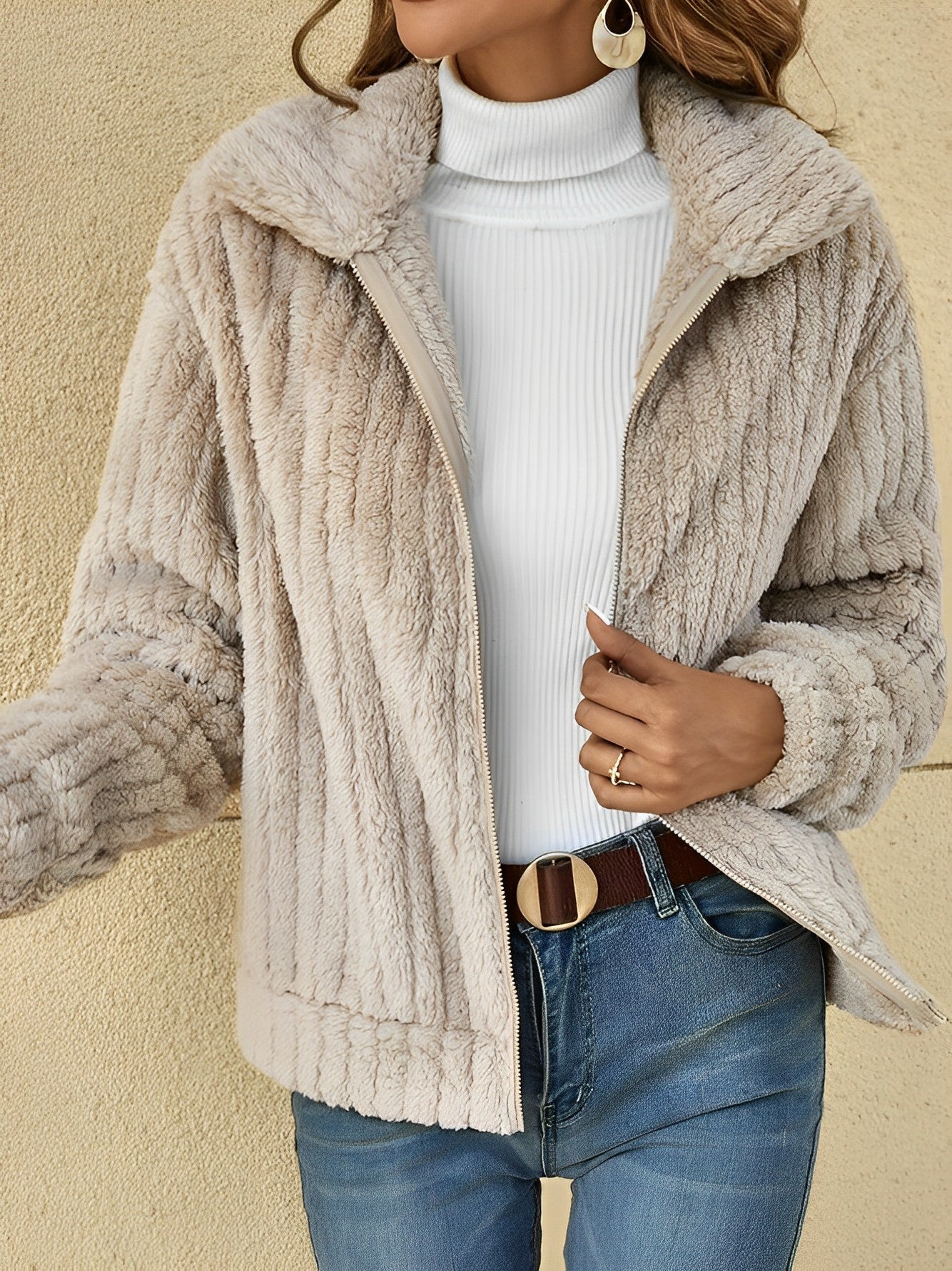 Sophie | Elegant Teddy Jacket for Warm Days