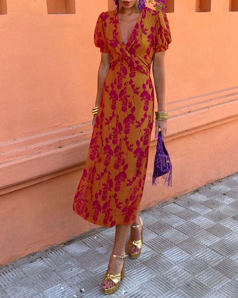 Elegant Floral Dress with Classic Style for Women