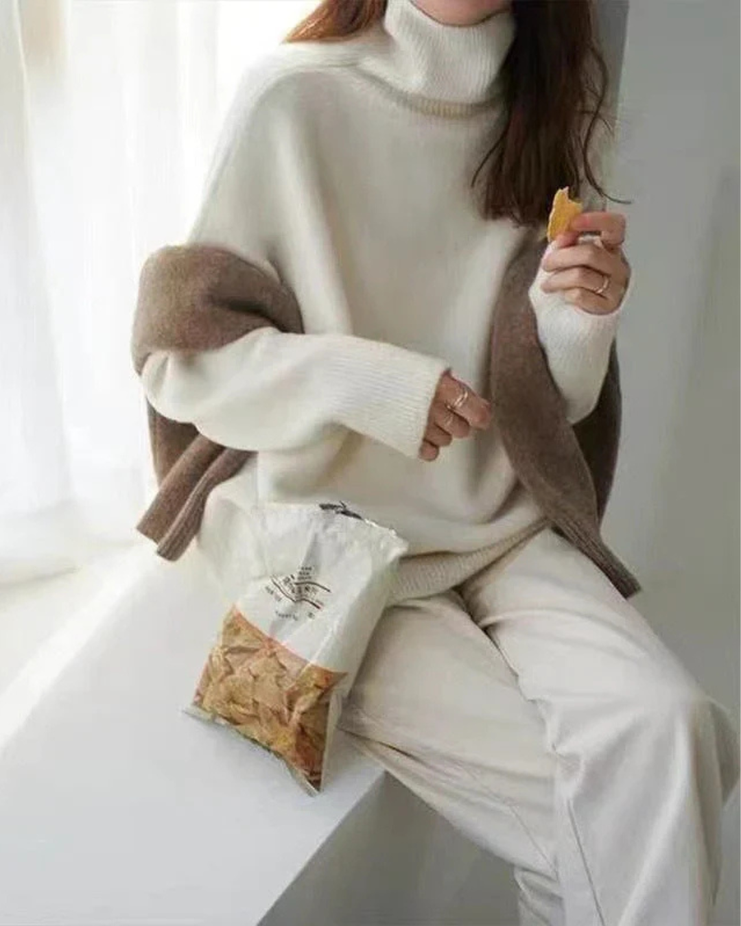 Riley | Winter-Ready Cashmere Turtleneck Sweater