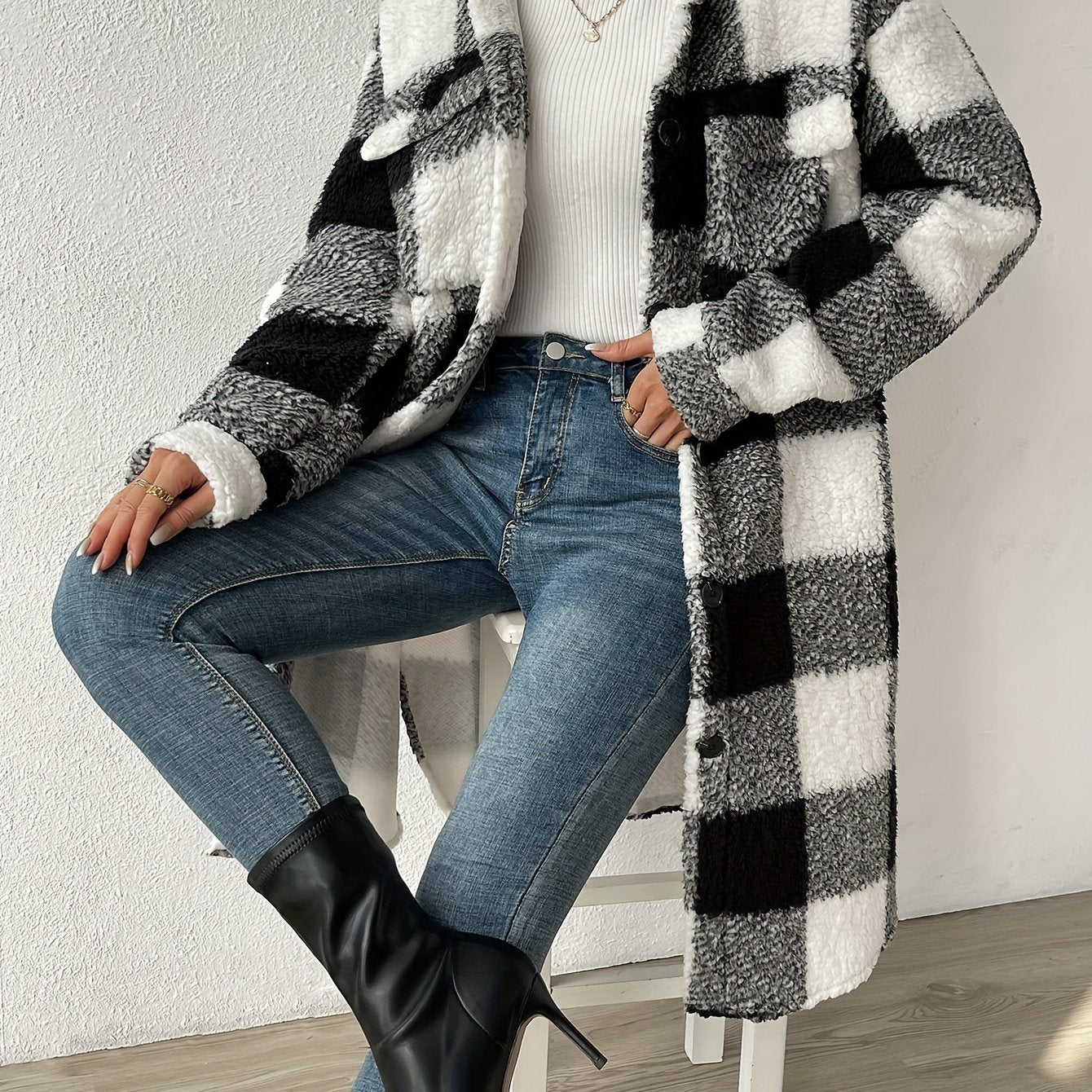 Chloe | Plaid Teddy Jacket for Extra Warmth