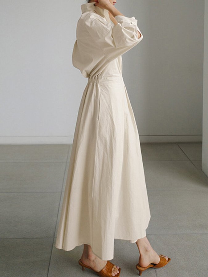 Elegant Midi Dress with Buttons