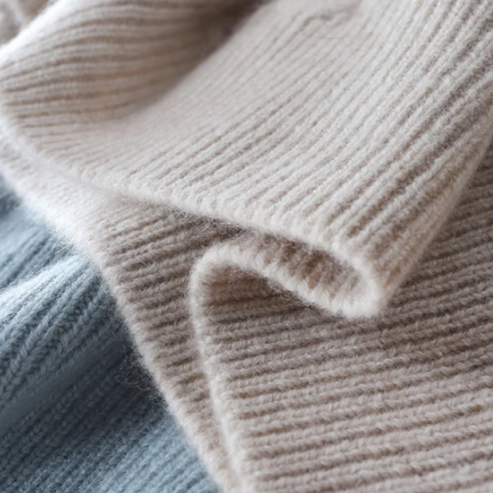 May | Cozy Women's Turtleneck Sweater for Winter