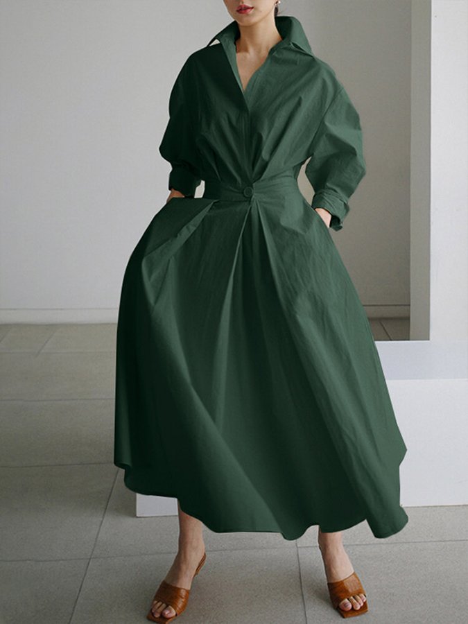 Elegant Midi Dress with Buttons