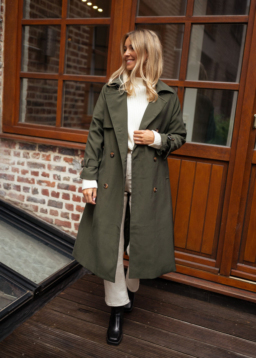 Maya | Elegant Women's Trenchcoat for Ladies