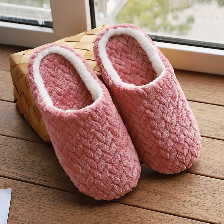 Nora | Cozy Unisex Winter Slippers for Warmth