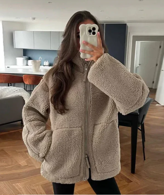 Tess | Cozy Women's Teddy Jacket with Zipper