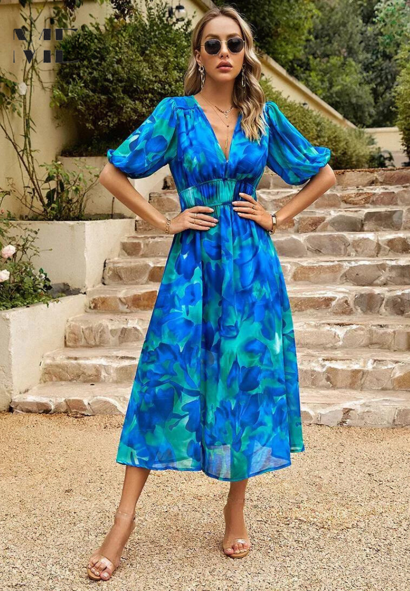 Roxanne | Chic Floral Midi Dress with Flair