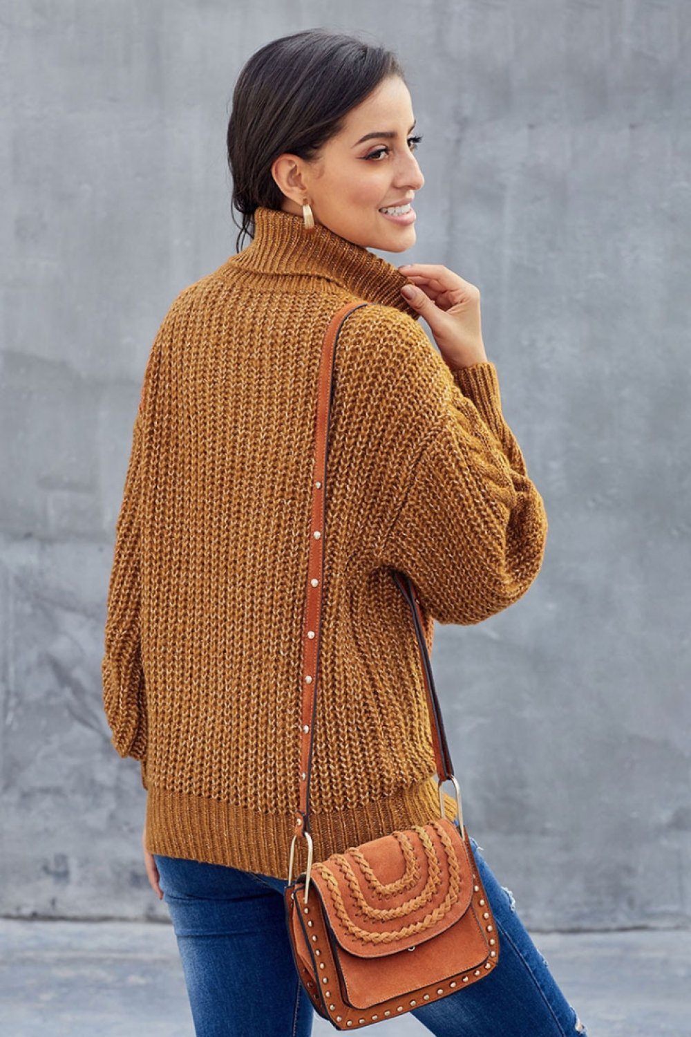 Zoe | Winter Cable Knit Turtleneck Sweater for Women