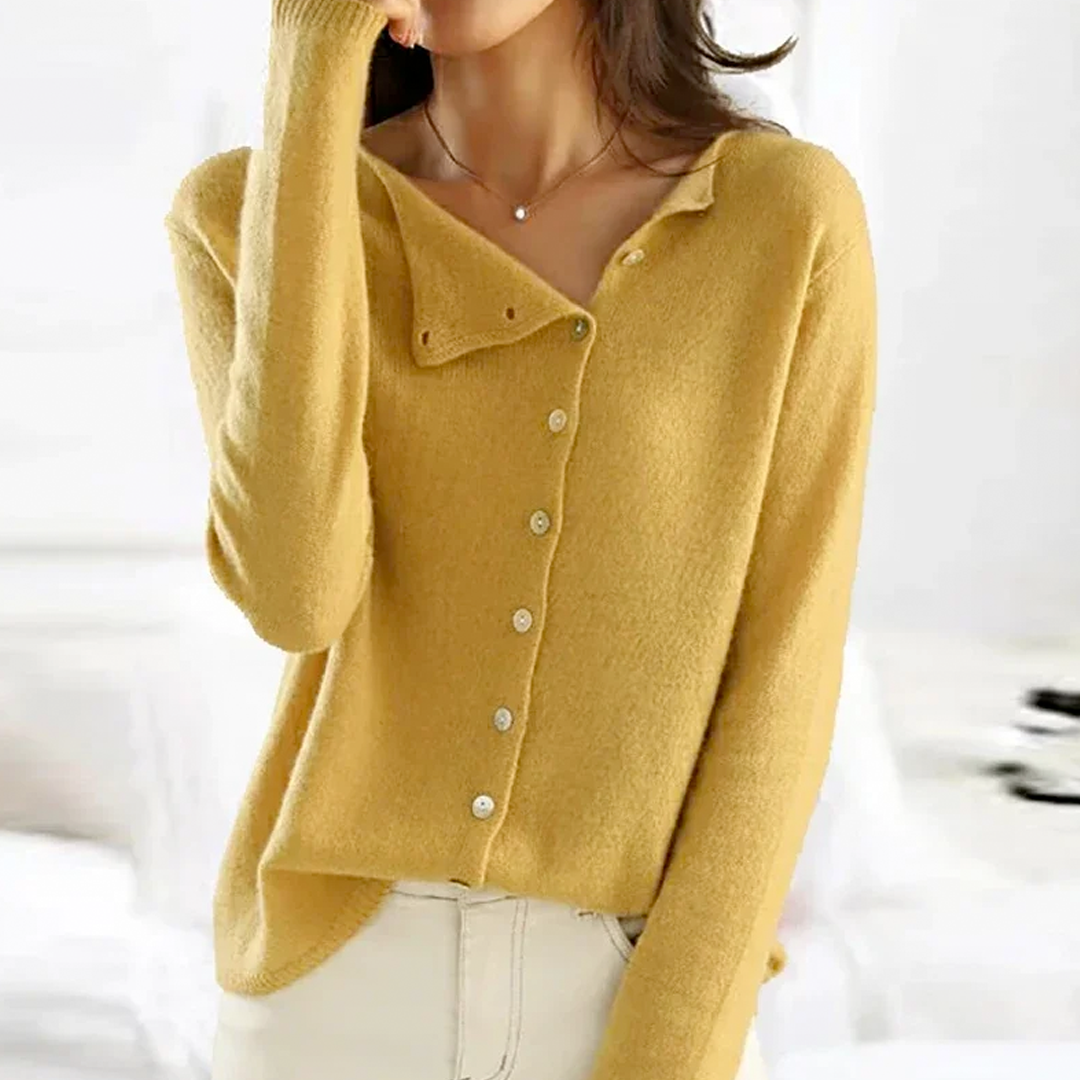 Ivy | Elegant Women's Cardigan with Button Closure