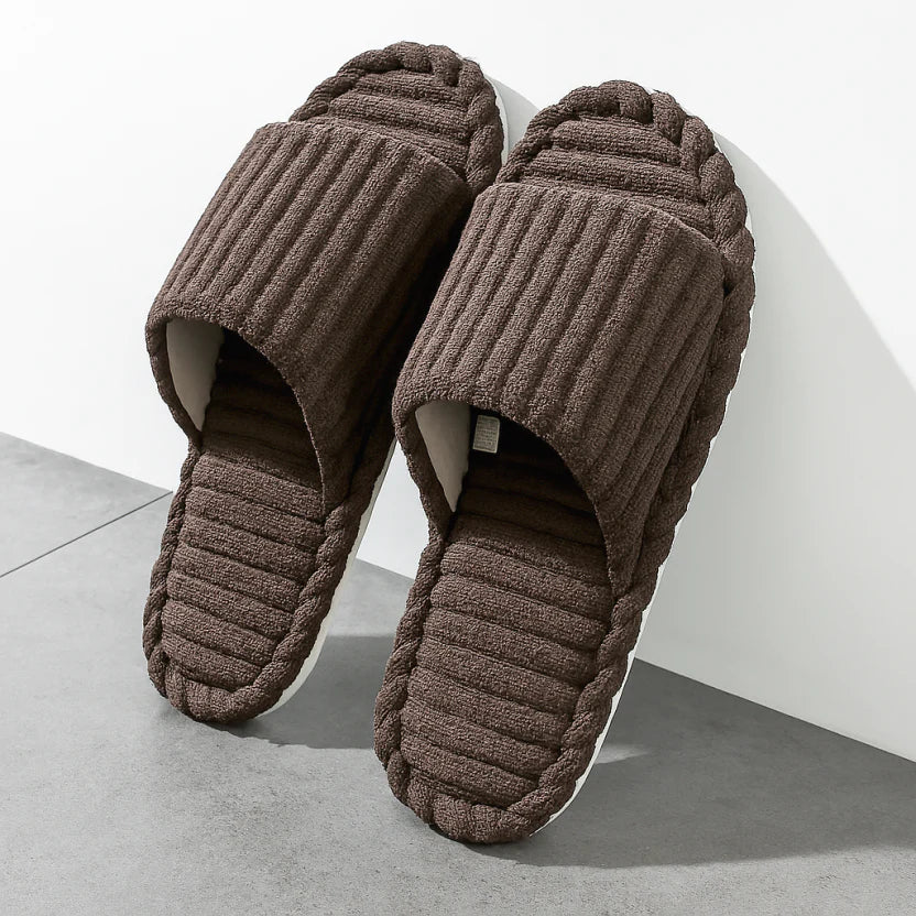 Lily | Open-Toe Unisex Indoor Slippers