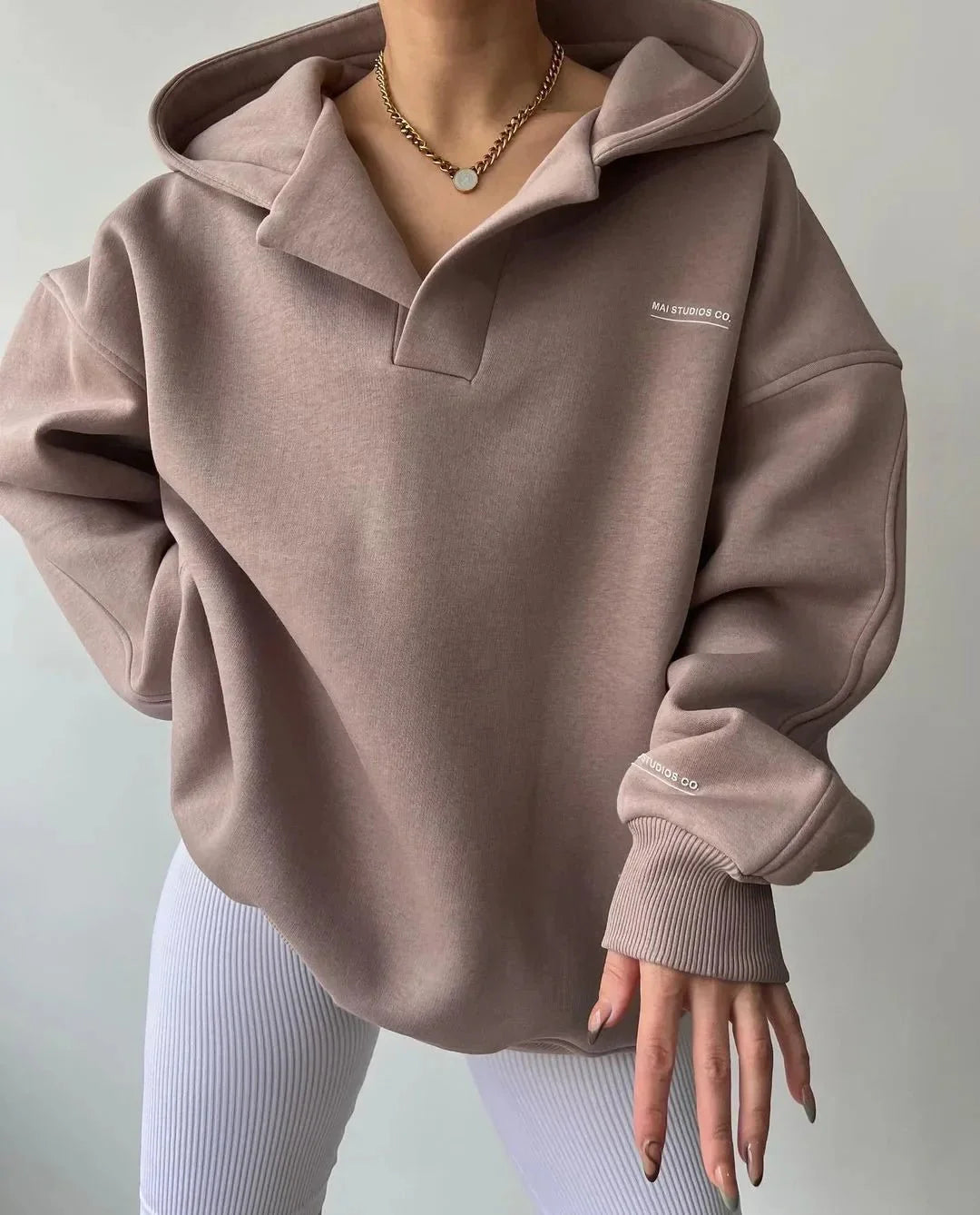 Iris | Chic Winter Hoodie for Stylish Comfort