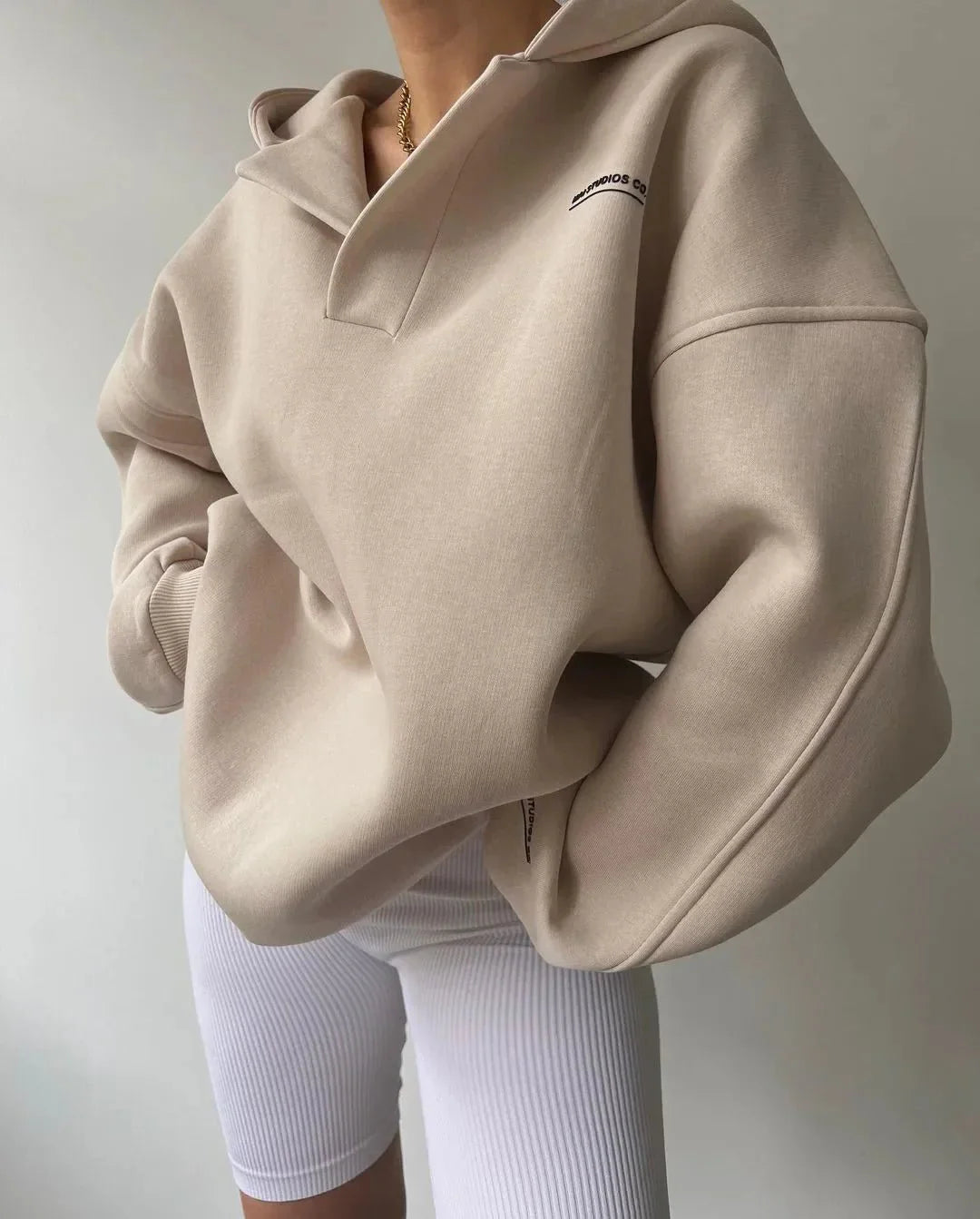 Iris | Chic Winter Hoodie for Stylish Comfort