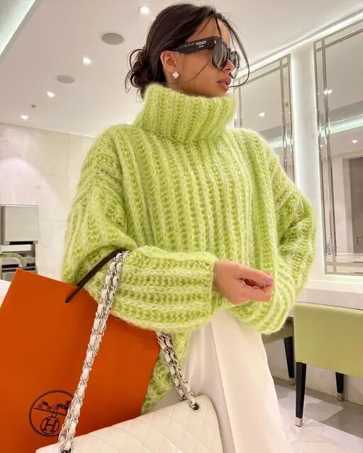 Luna | Cozy Winter Turtleneck Sweater for Women