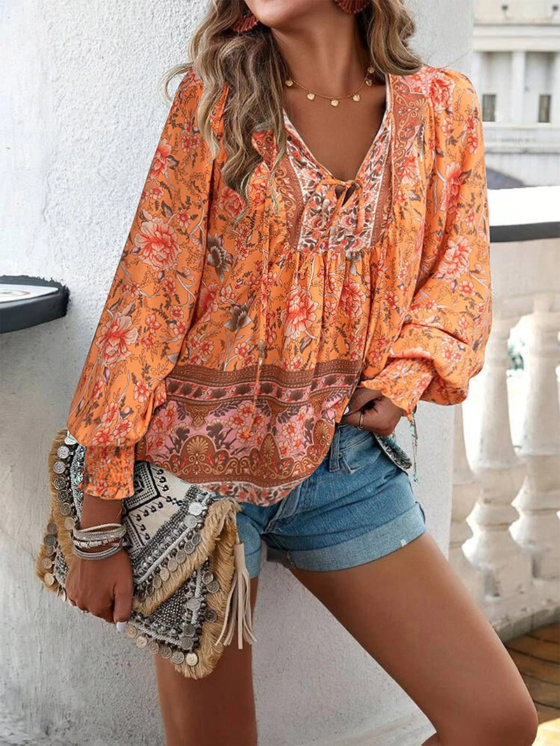 Linda | Chic Floral Top for Sunny Days