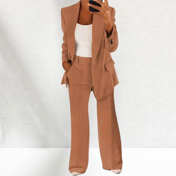 Elegant Jumpsuit with Wide Legs