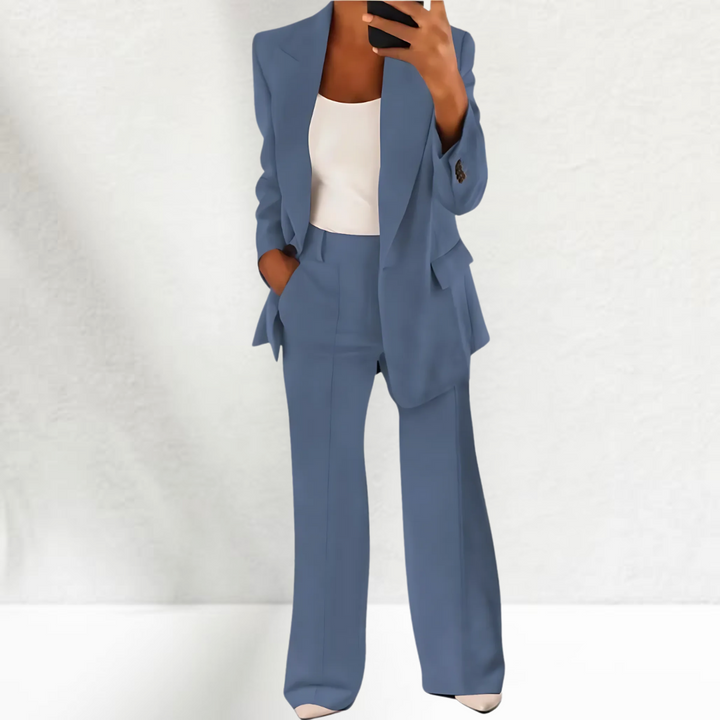 Elegant Jumpsuit with Wide Legs