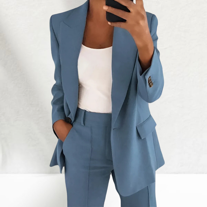 Elegant Jumpsuit with Wide Legs