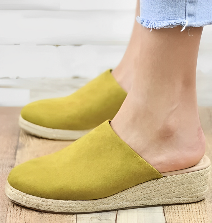 Bella | Chic Travel-Ready Summer Mules