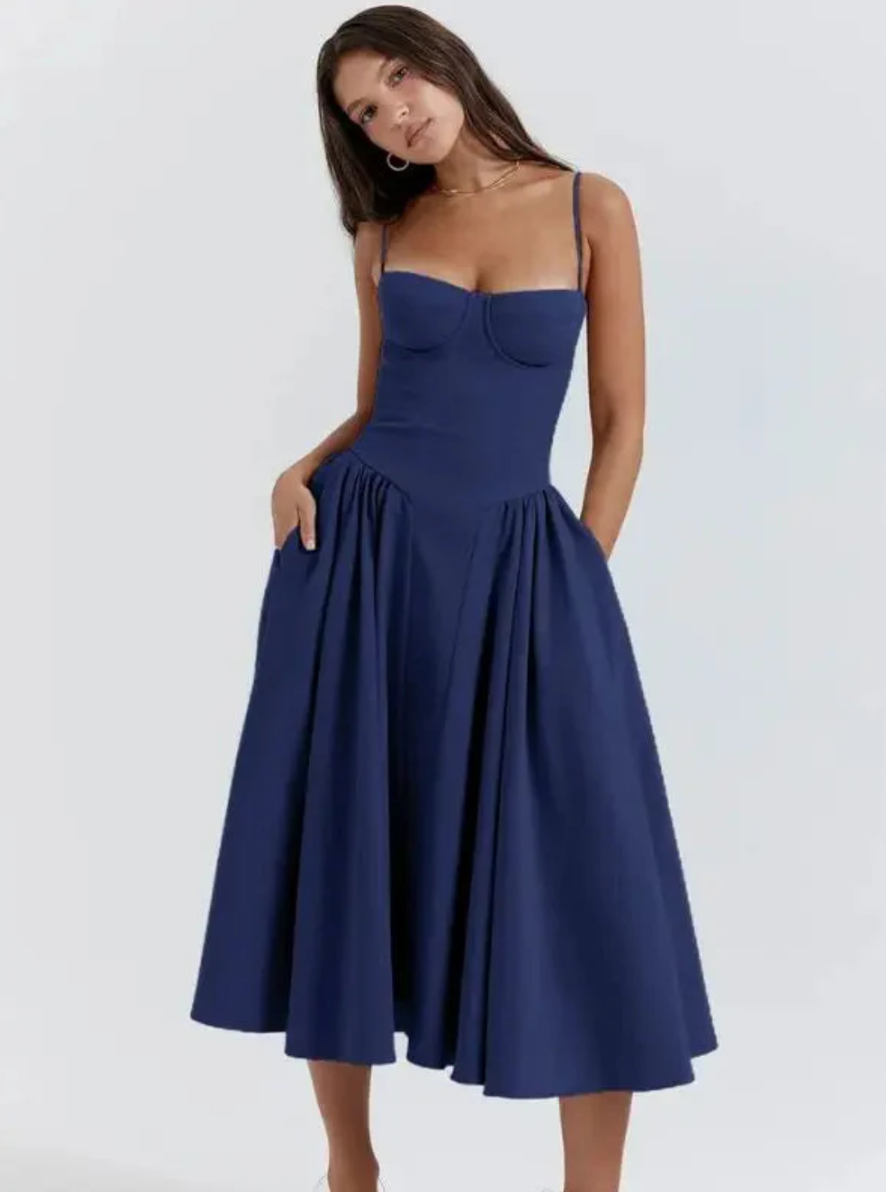 Aisola | Chic Breezy Dress for Sunny Days
