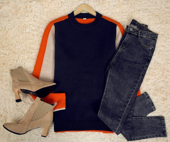 Luna | Women's Graphic Urban Style Sweater