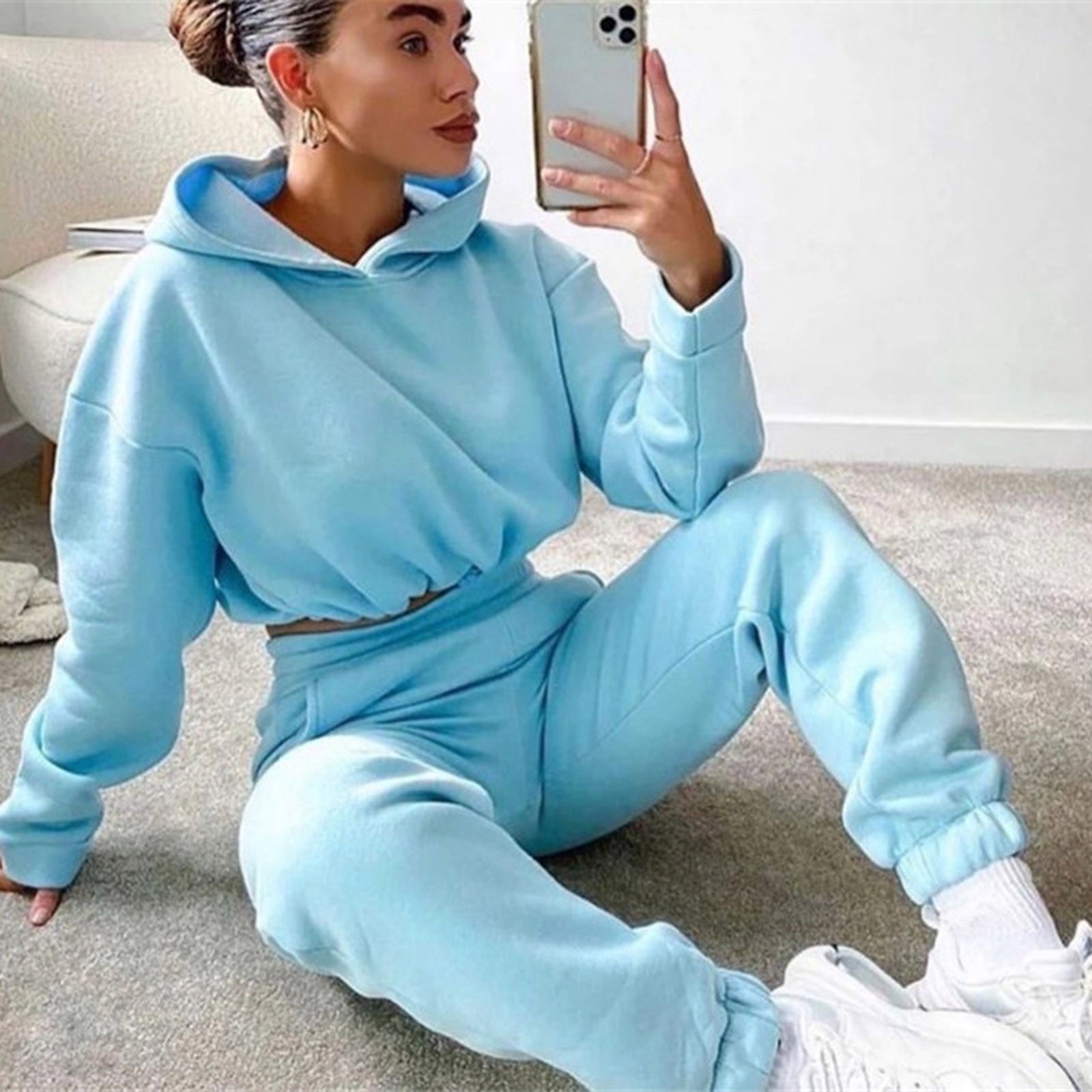 Women's Two-Piece Jogger Set with Cropped Hoodie