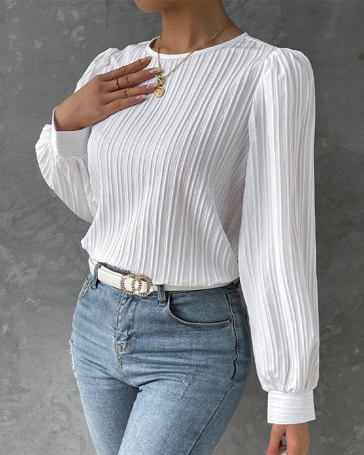 Hannah | Chic Pleated Top with Lantern Sleeves