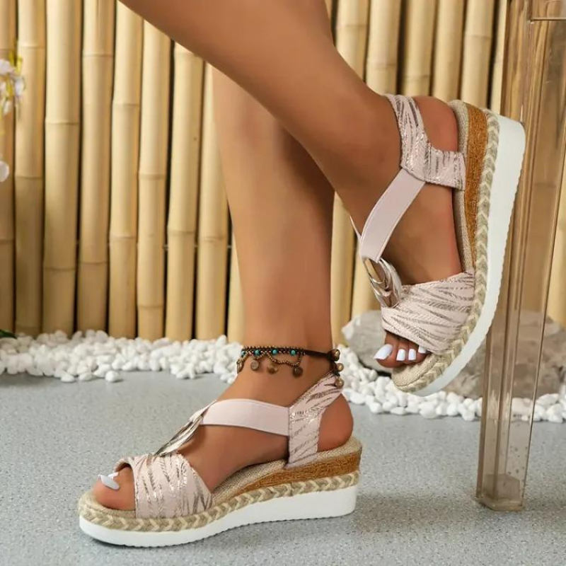 Quinn | Chic Everyday Sandals with Airy Comfort