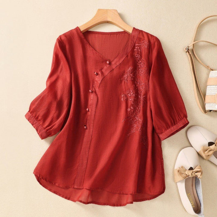 Sue | Chic Asymmetrical Button-Down Top