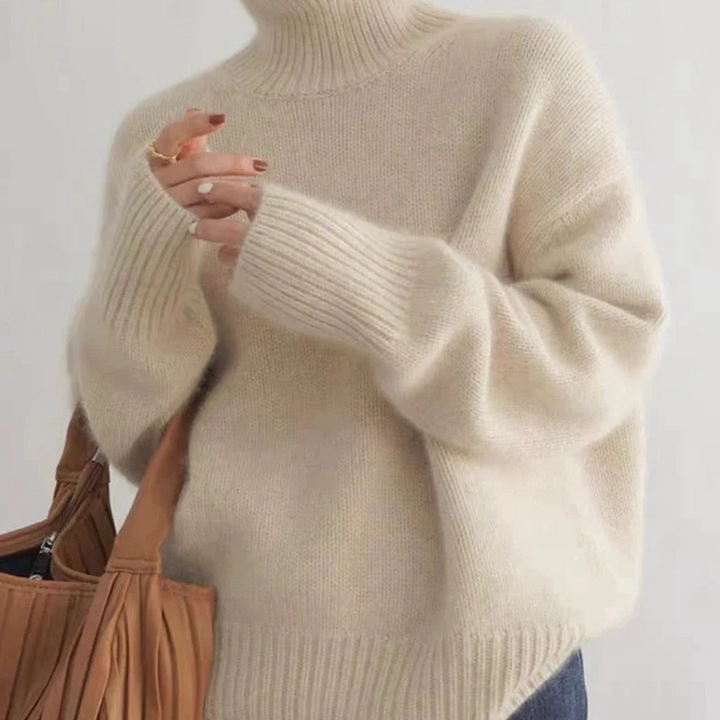 Riley | Winter-Ready Cashmere Turtleneck Sweater