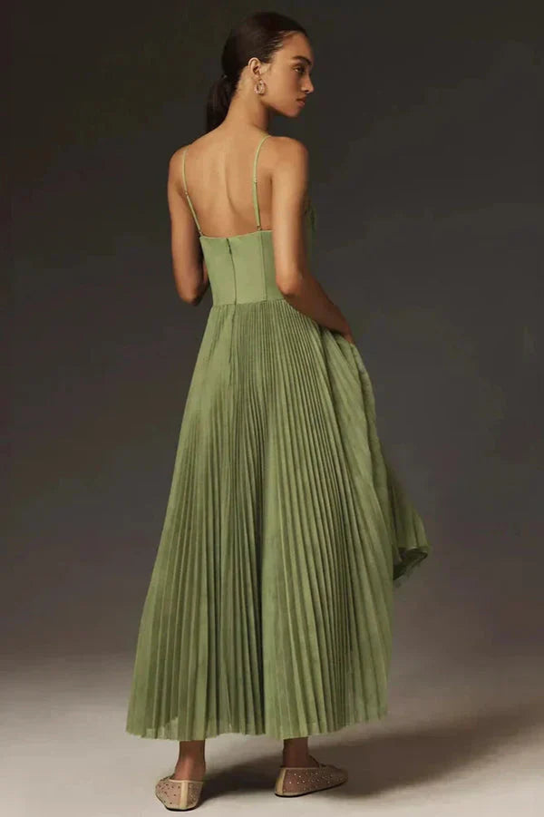 Winnie | Chic Pleated Midi Dress for Any Occasion