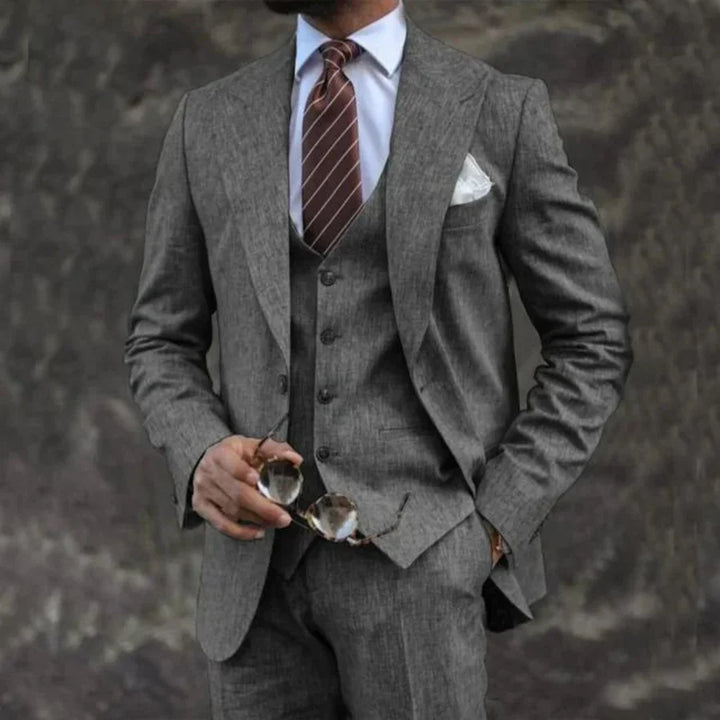 Lightweight Men's Suit, Three-Piece with Turn-Down Collar