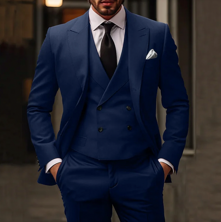 Luxurious 3-Piece Men's Suit with Jacket, Vest and Trousers
