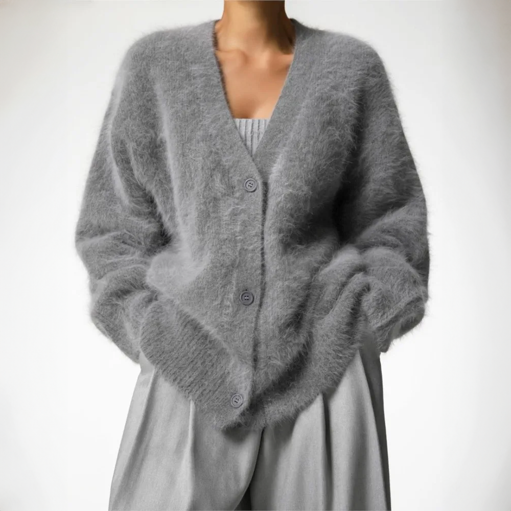 Clara | Luxurious Soft Cashmere Sweater for Women