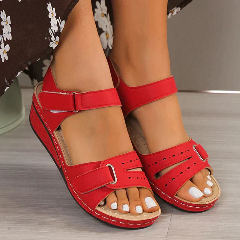 Chloe – Orthopedic elegant sandals