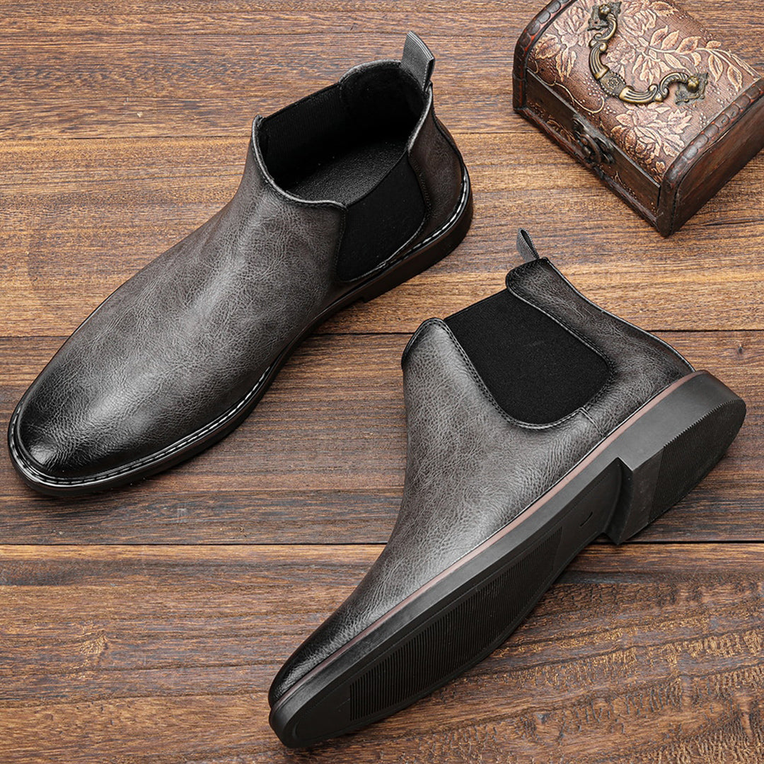 Oliver | Classic Chelsea boots for men