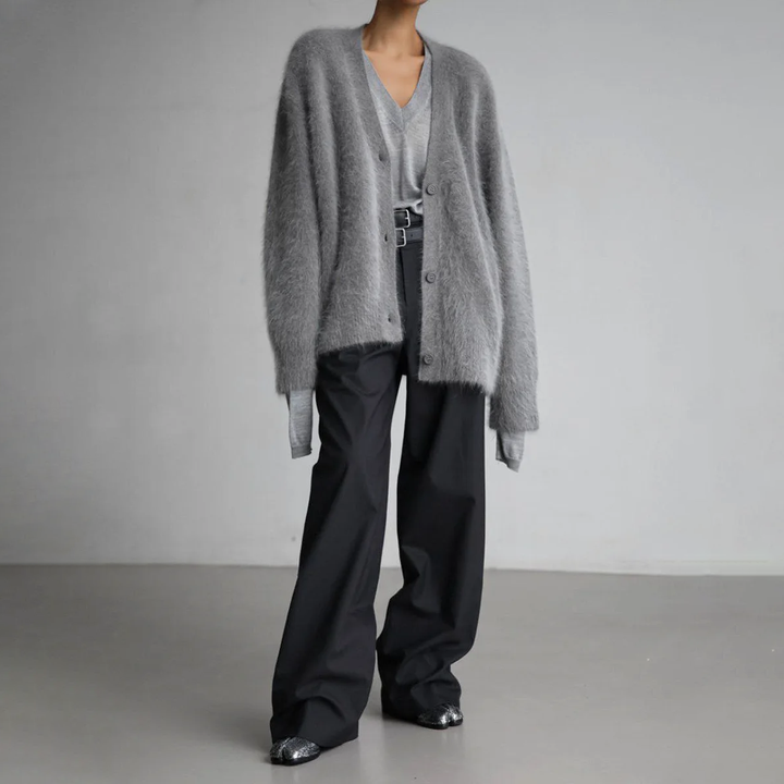 Clara | Luxurious Soft Cashmere Sweater for Women