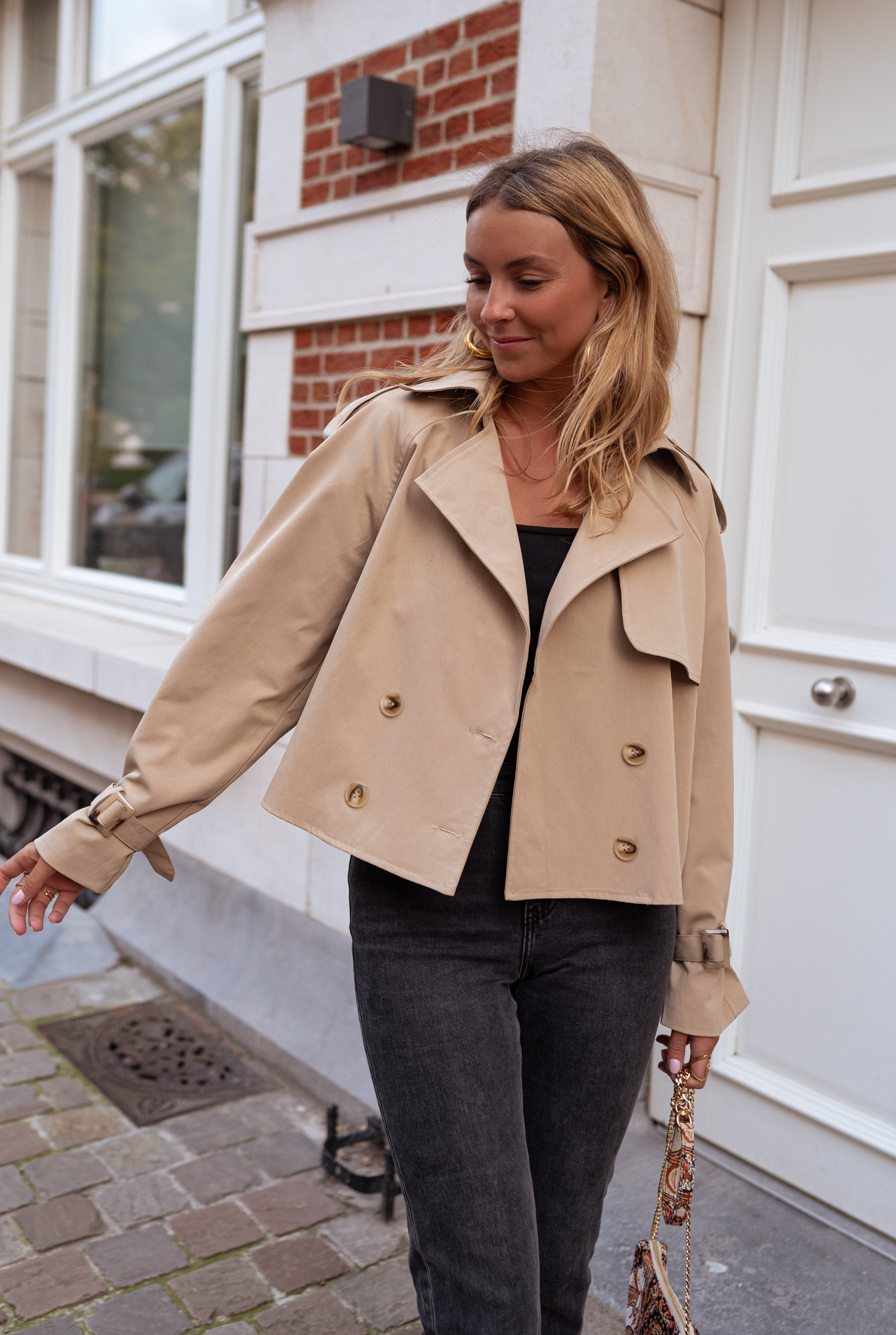 Nina | Elegant Trenchcoat for Women