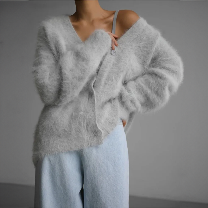 Clara | Luxurious Soft Cashmere Sweater for Women