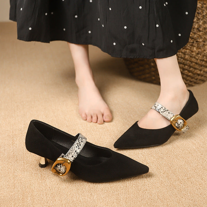 Marilyn | Suede Mid-Heel Shoes with Buckle Charm