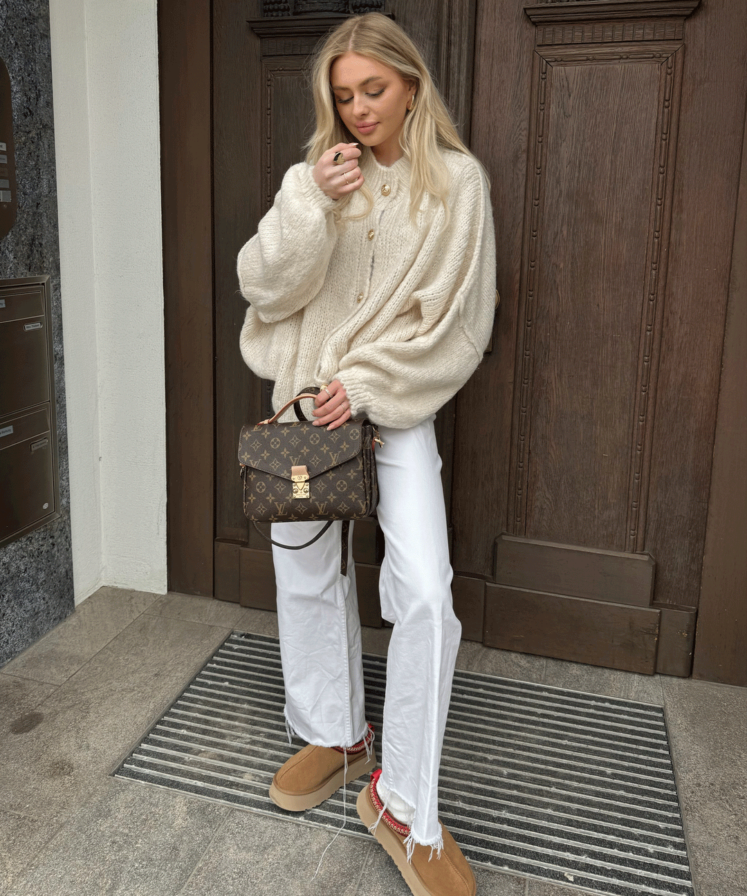 Clara | Beige Oversized Knit Cardigan for Women