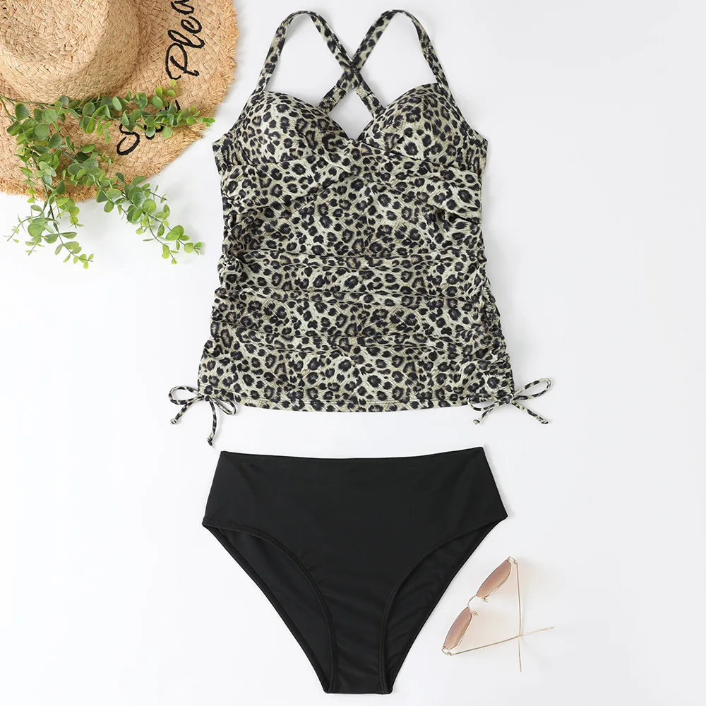 Amelia – Solid color V-neck tankini set