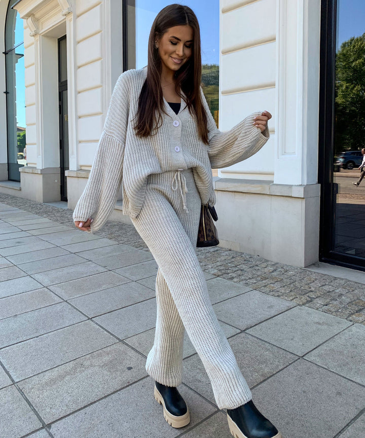 Gia | Elegant Beige Outfit Set