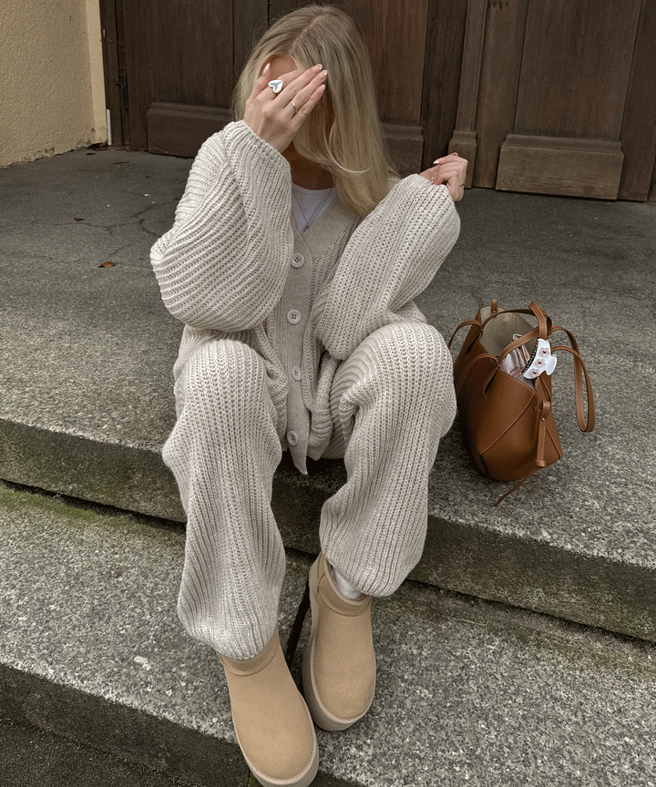 Gia | Elegant Beige Outfit Set
