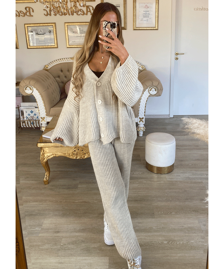 Gia | Elegant Beige Outfit Set