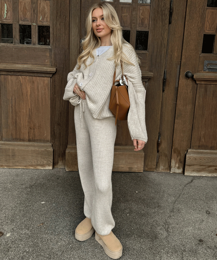 Gia | Elegant Beige Outfit Set