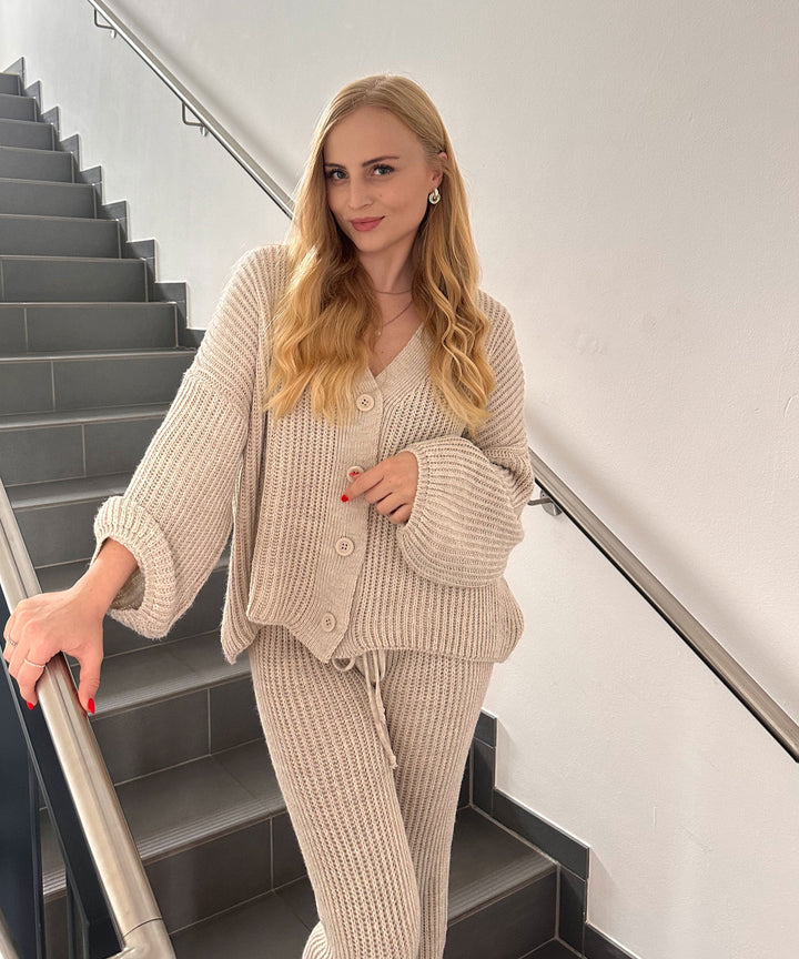 Gia | Elegant Beige Outfit Set