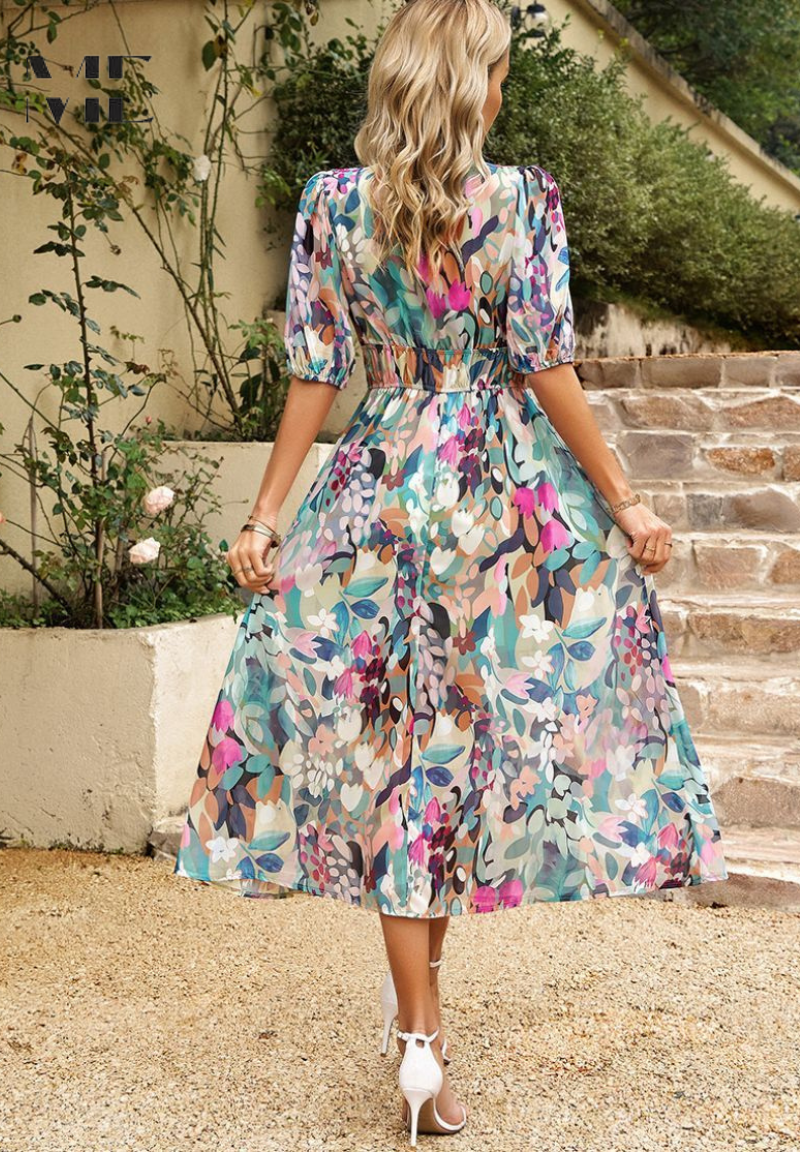 Roxanne | Chic Floral Midi Dress with Flair